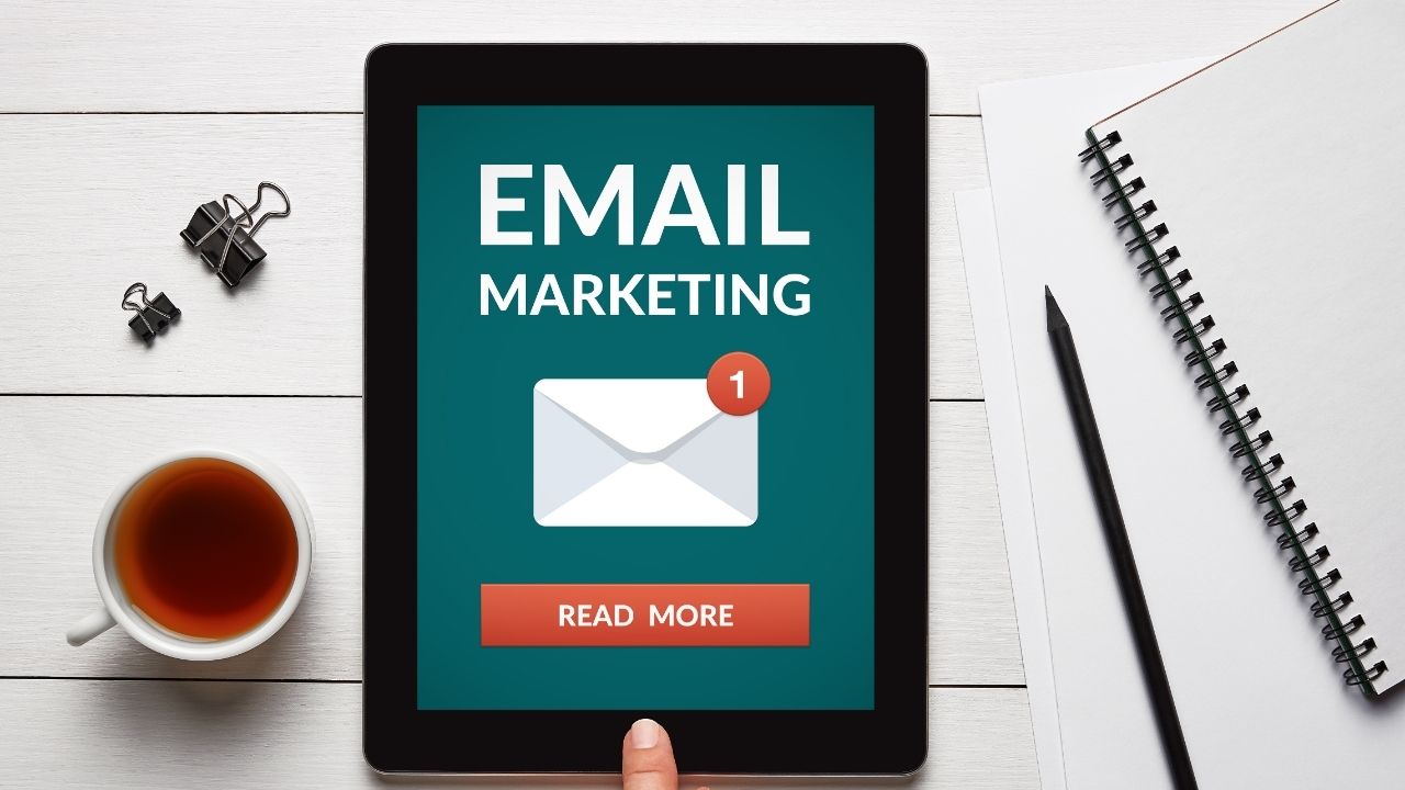 10 Best Email Marketing Courses & Certifications (Free & Paid)