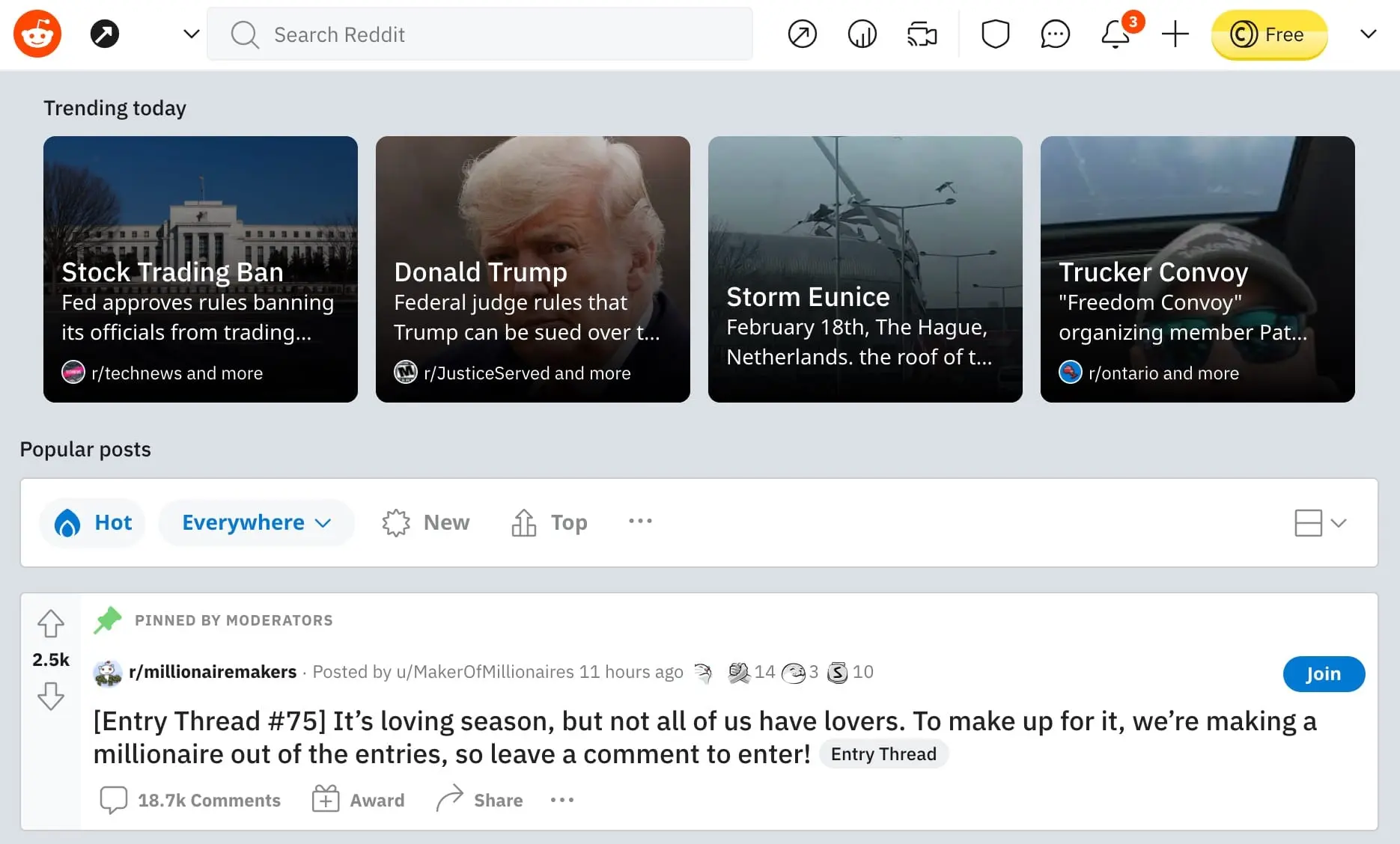 Reddit Trending Topics Page.